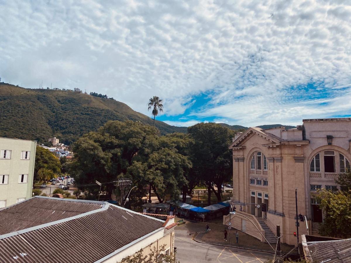 Hotel Thermas Da Mantiqueira - Pocos De Caldas - De Frente Para A Praca Central E Relogio Floral ภายนอก รูปภาพ